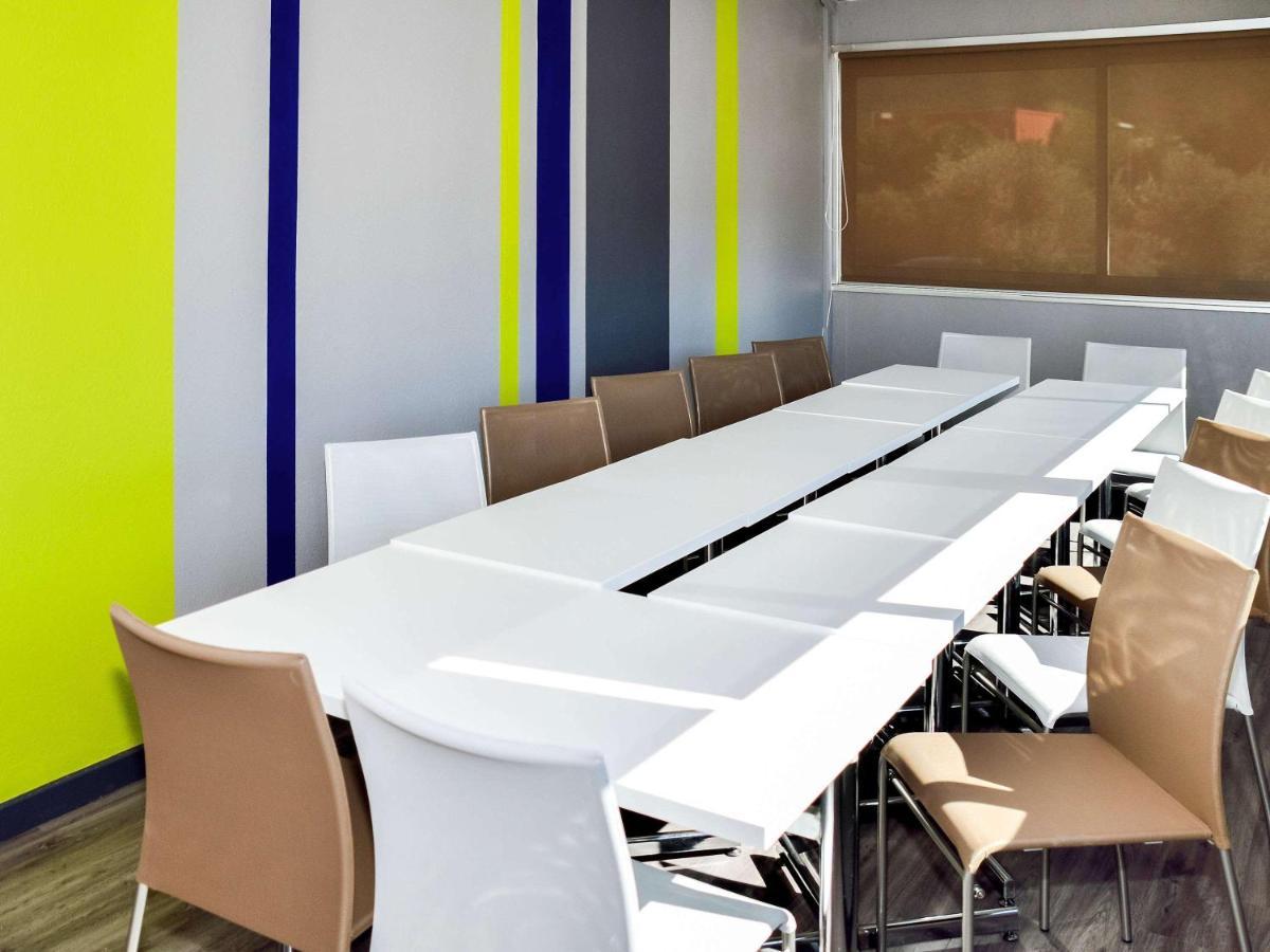 Ibis Budget Aubagne Paluds Agora Exterior foto